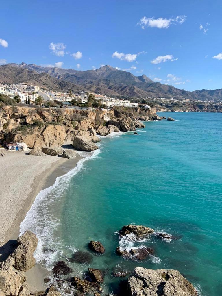 Luxury Sea View 2 Bedroom Apartment By Maison Jaken Nerja Ngoại thất bức ảnh